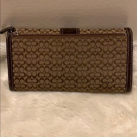 Coach Wallet - Picture 5 of 7